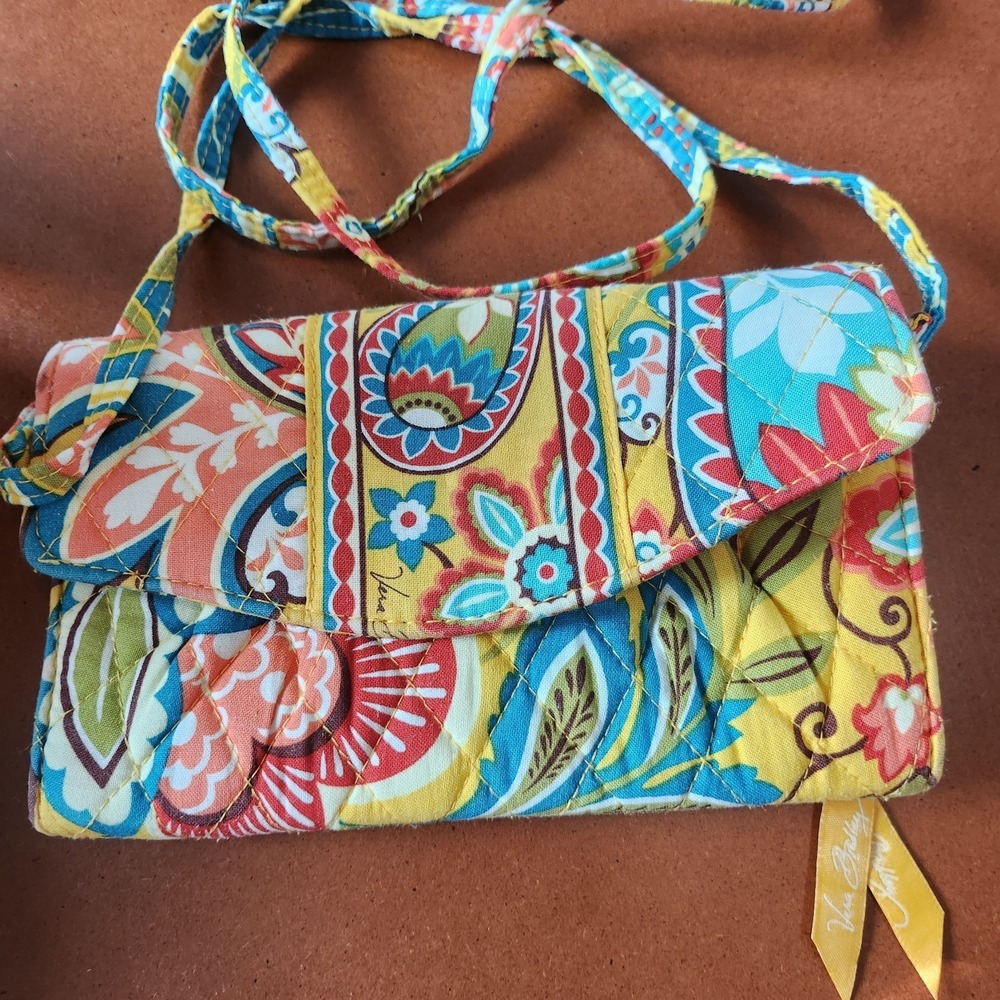 Vera Bradley Retired 4 pc Provencal Medium and Small Crossbody Wallet Coin Purse - Picture 5 of 8